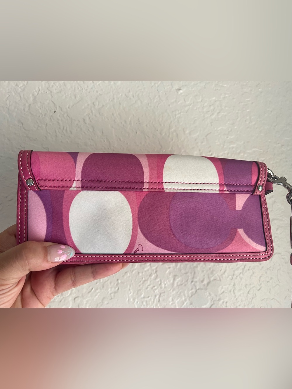 Coach Pink Optic Limited Edition Turnlock  Clutch/Wristlet - Picture 2 of 10